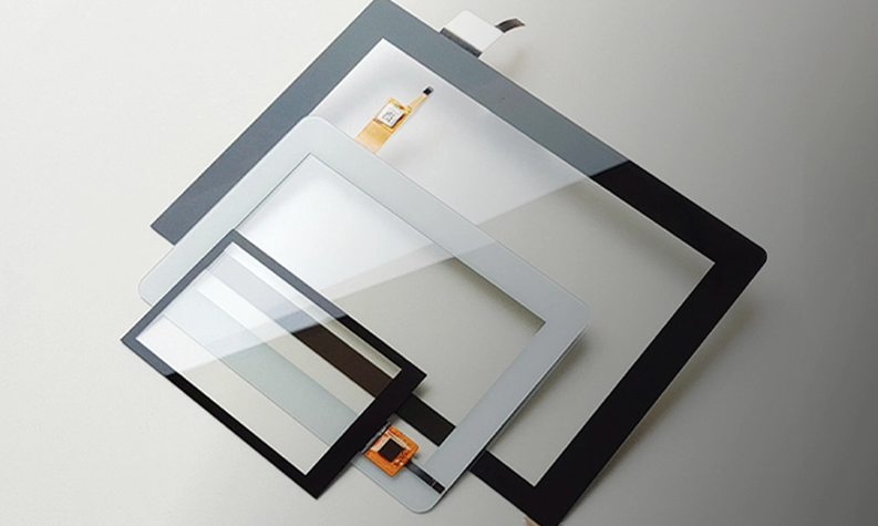 タッチスクリーンが抵抗性または容量性があるかどうかを判断する方法